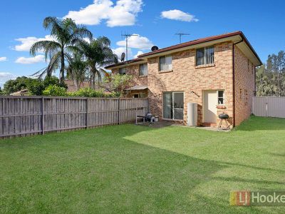 26A Cobblestone Grove, Woodcroft