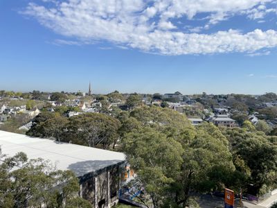 902 / 5 Sterling Circuit, Camperdown