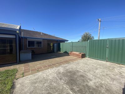 51 Sunbird Crescent, Hoppers Crossing