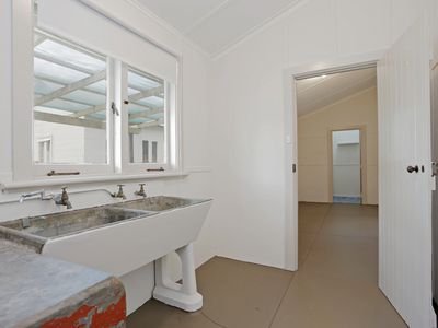 35 Boulder Avenue , Ascot