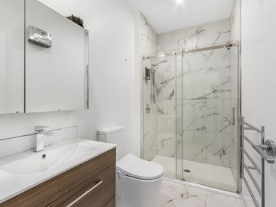 2 / 420 Hagley Avenue, Christchurch Central