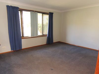 3 Bells Close, Forster