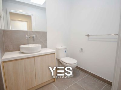 6 Winnipeg Walk, Clyde