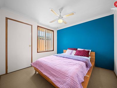 18 Coonabarabran Crescent, Hoxton Park