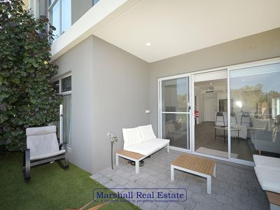 1/21 Green Road, Hillarys