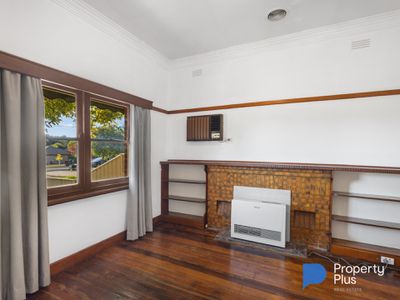 50 Raglan Street, White Hills