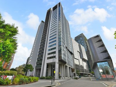 805 / 18 Park Lane, Chippendale