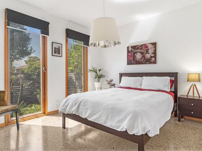 1A Nancy Court, Williamstown