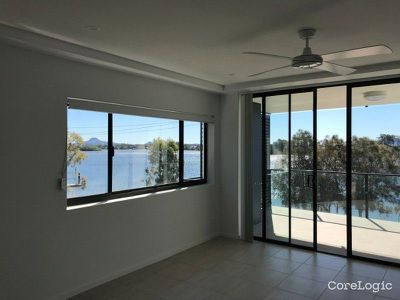 305 / 313 Bradman Avenue, Maroochydore