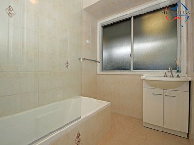 55 Banks Drive, St Clair