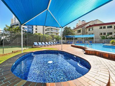 11E / 1 Albert Avenue, Broadbeach