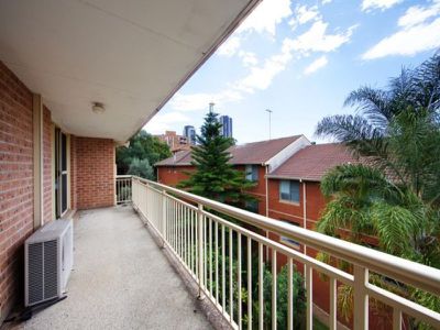 13 / 26 Early Street, Parramatta