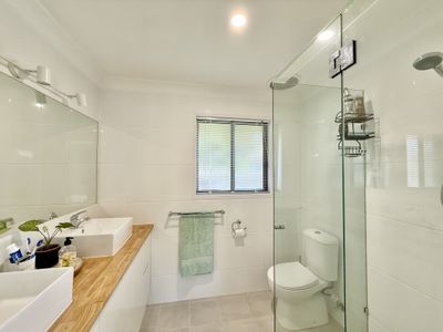 18 Mylne Court, Torquay