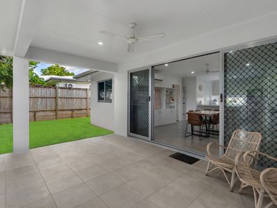 2 / 15 Tenni Street, Redlynch