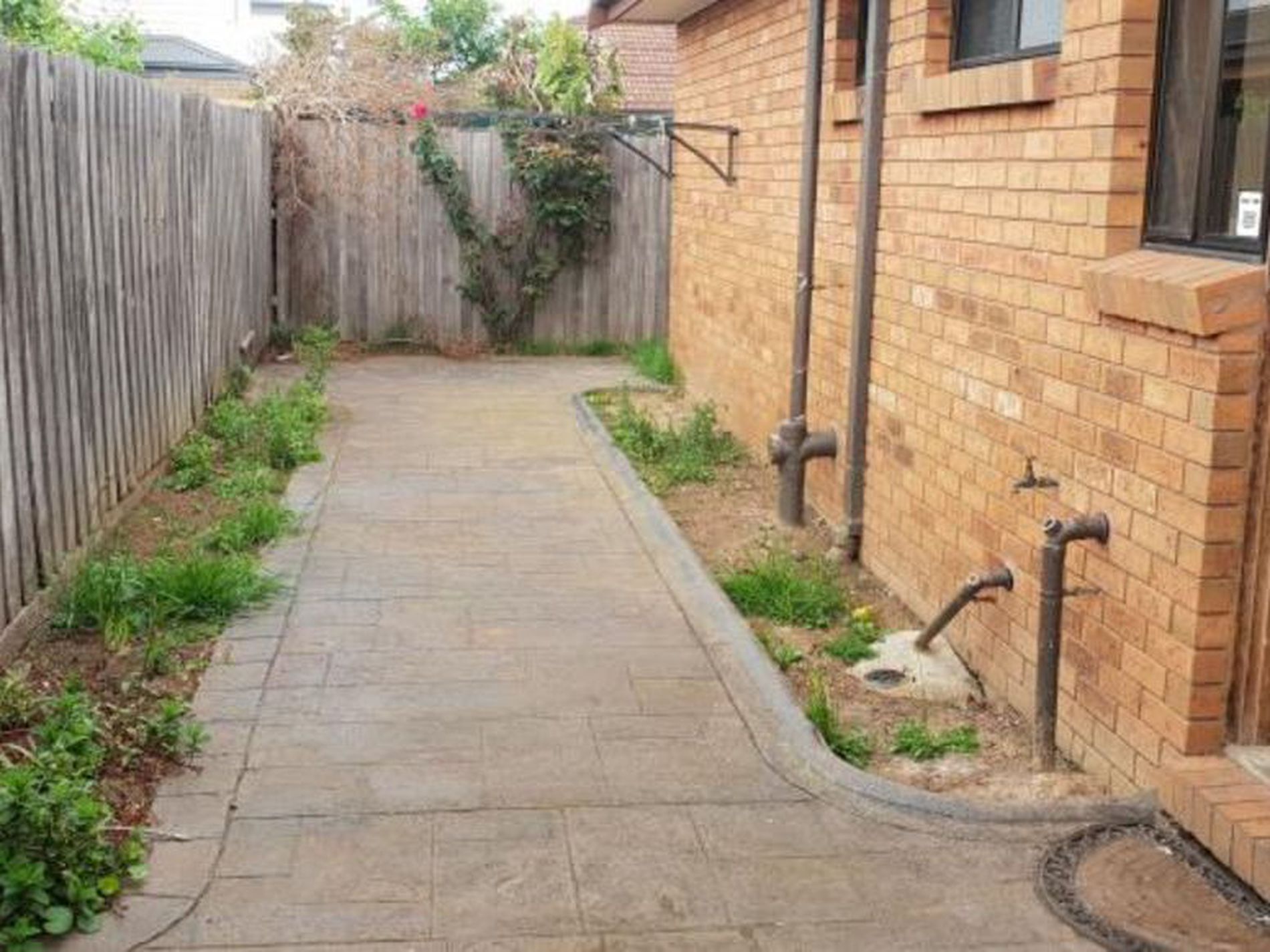 2 / 58 High Street, Werribee