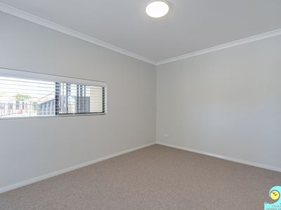 1 / 6 Merion Court, Yanchep