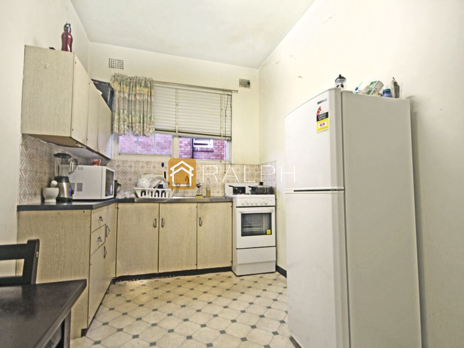 9 / 13 Myee Street, Lakemba