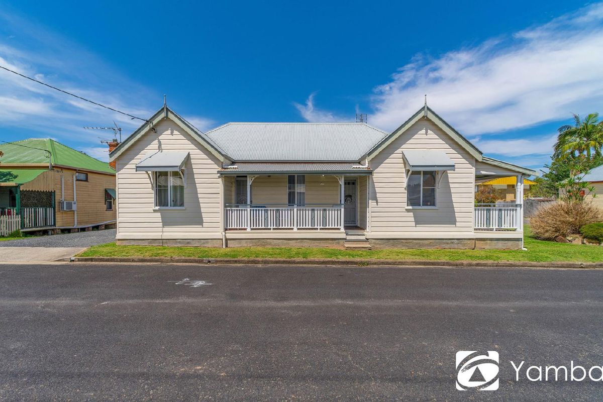 18-20 Clyde Street, Maclean