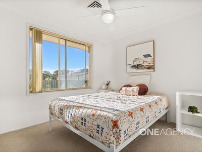 4 Munduran Close, Albion Park