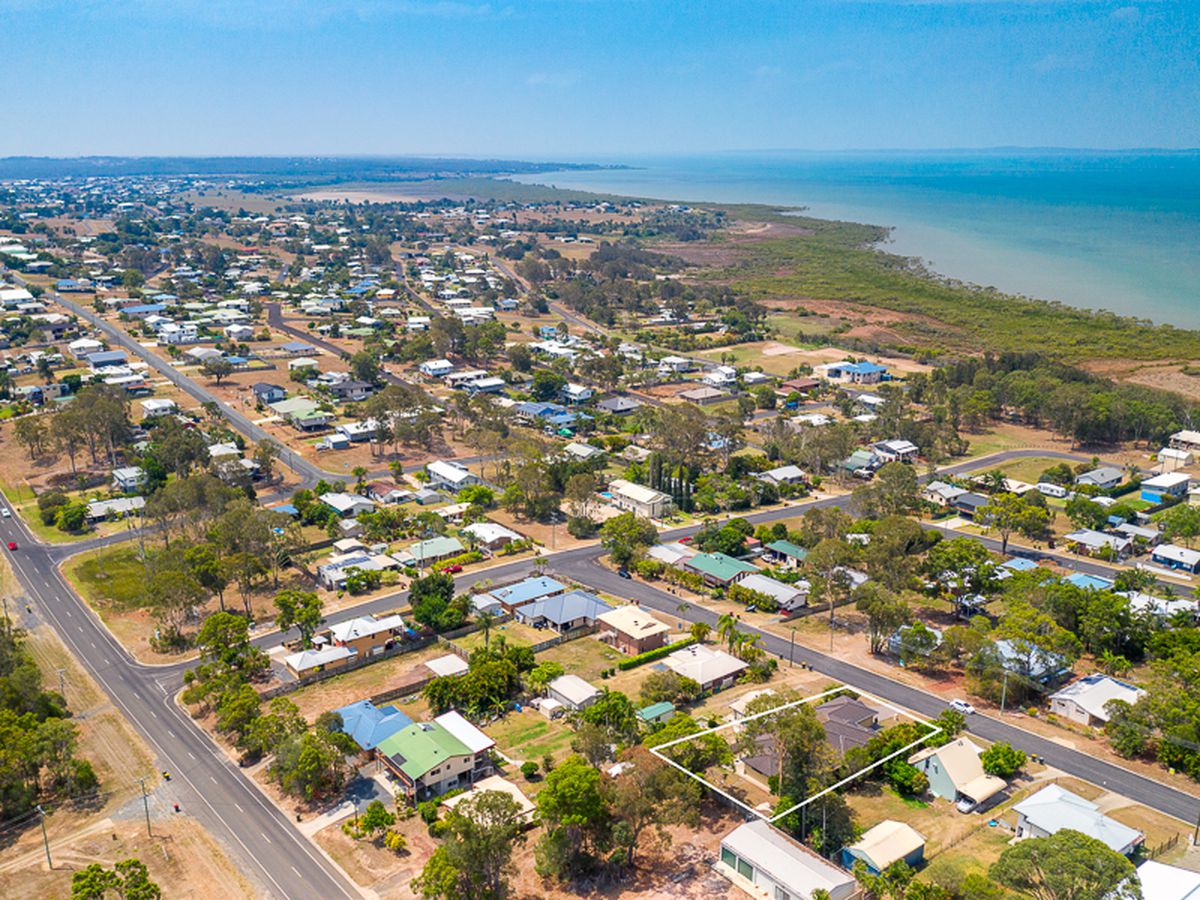 11 Gail Street, River Heads