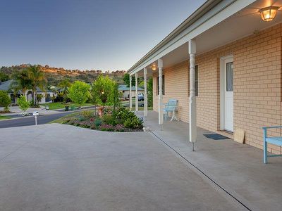 19 BREWER DRIVE, Wodonga