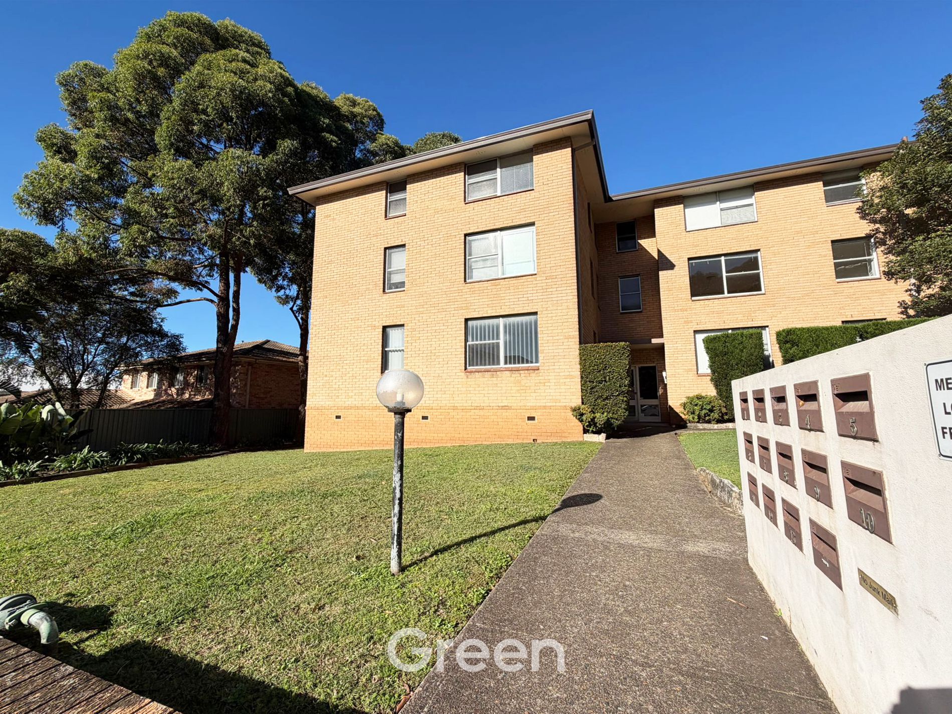 12 / 6-8 Little Church Street, Ryde