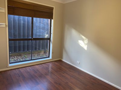 6 Fountain Court, Werribee