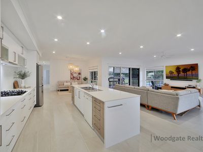 2 Clydesdale Avenue, Branyan