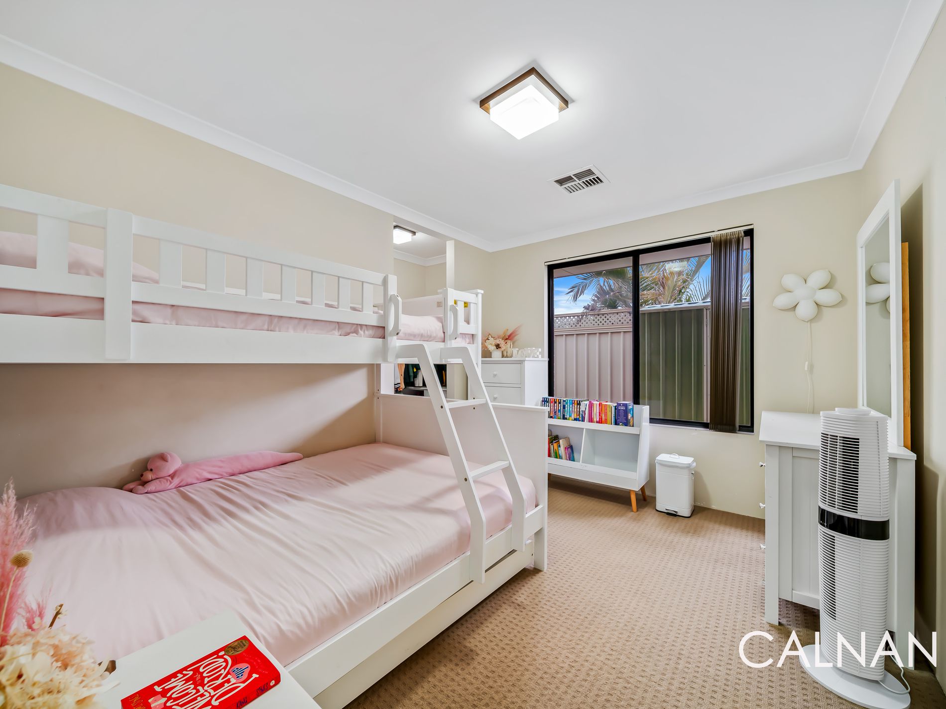 4 Nutmeg Place, Wattle Grove