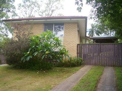 6 Lang Court, Goodna
