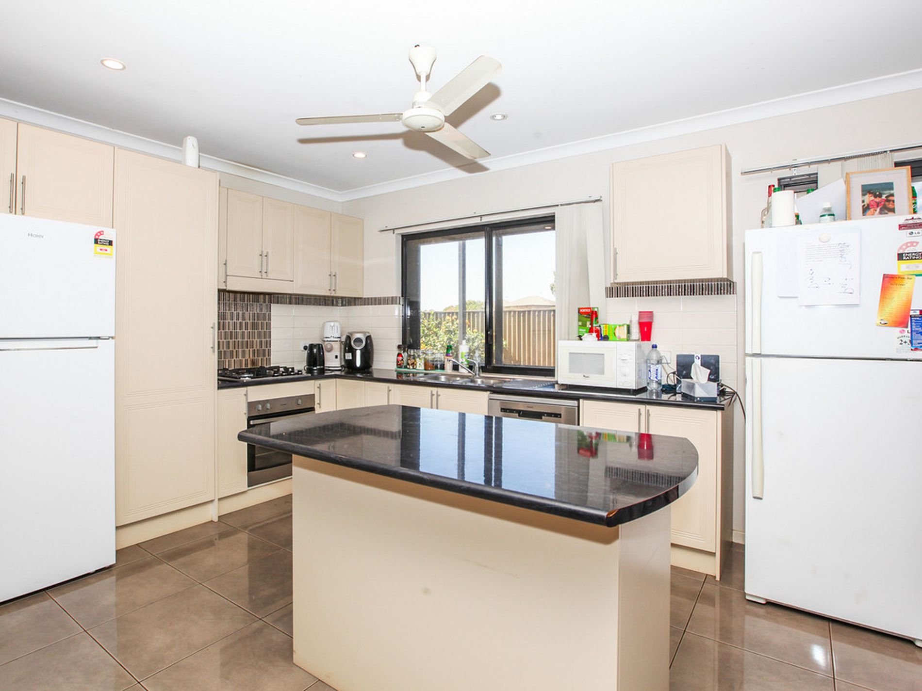 16B Somerset Crescent, South Hedland