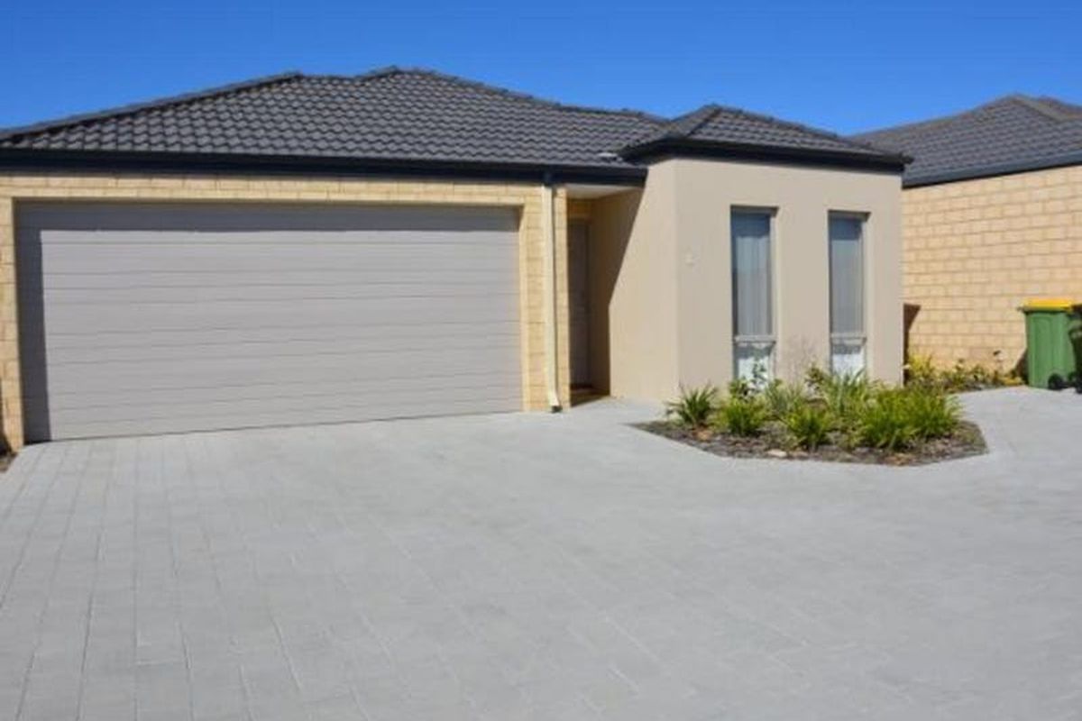 6 / 18 Panozza Circle, Maddington