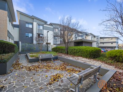 10 / 2 Trist Street, Franklin