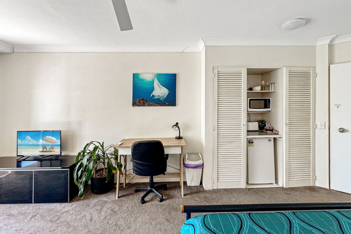 316b / 1-8 Paradise Island, Surfers Paradise