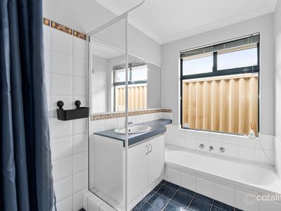 6 Shelduck Crescent, Bennett Springs