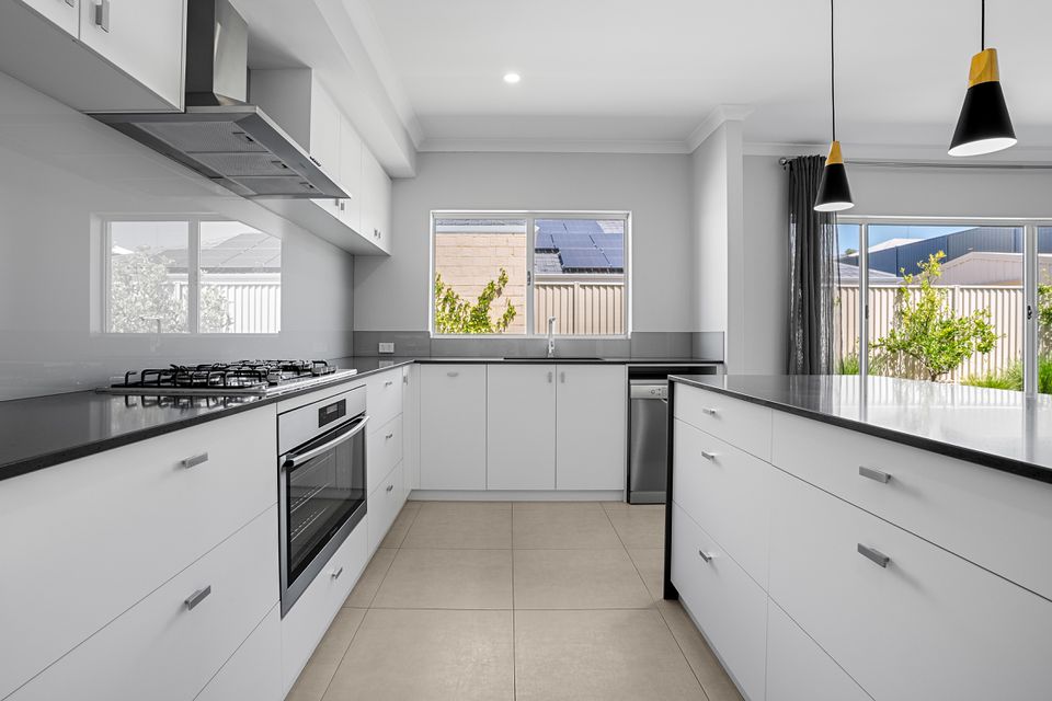 18 Camrose Pkwy, Baldivis