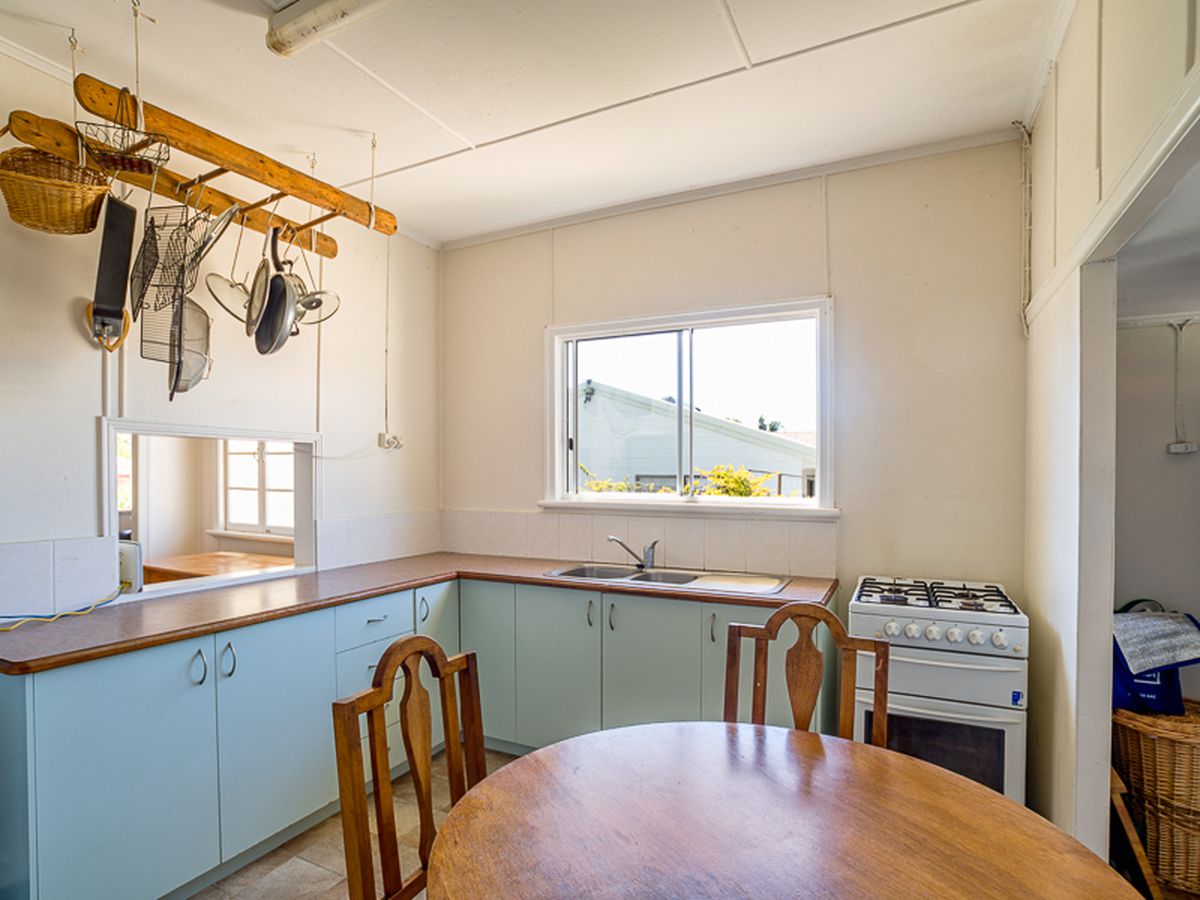 12 Hamer Street, Urangan