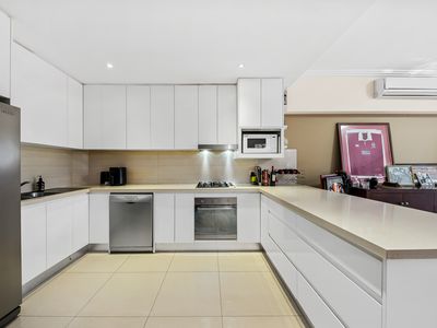 1 / 7 Harrington Avenue, Castle Hill