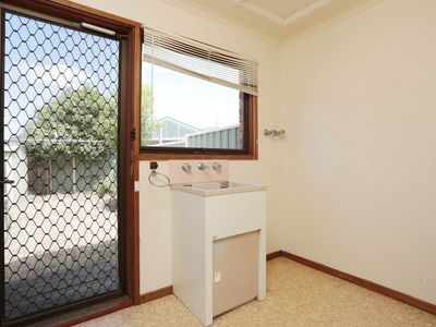2 / 193 Ballan Road, Wyndham Vale