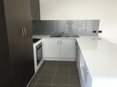 1 / 38 Gullwing Street, Upper Coomera