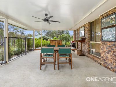 93-97 Victoria Dr, Glenlogan