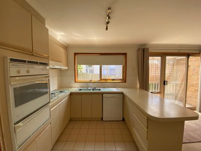 1 / 36 Wandana Drive, Wandana Heights