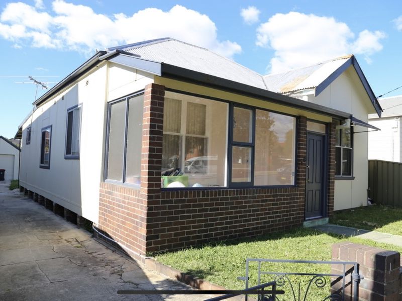 16 Browning Street, Campsie