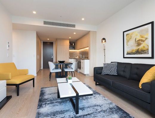 Furnished Apartment - Walk to Southbank image 2