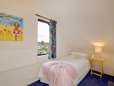 110 Larnach Road, Vauxhall