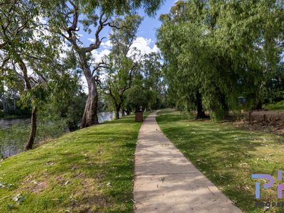 5 Park Street, Bridgewater On Loddon