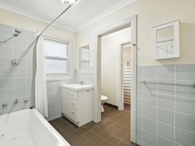 6 Emma Street, Cygnet