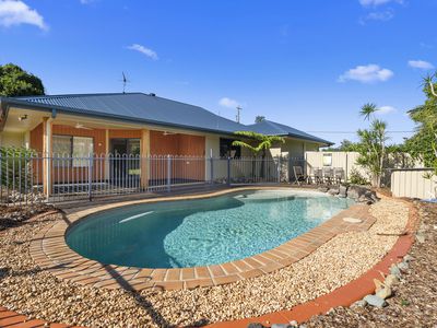 14 Poole Road, Glass House Mountains