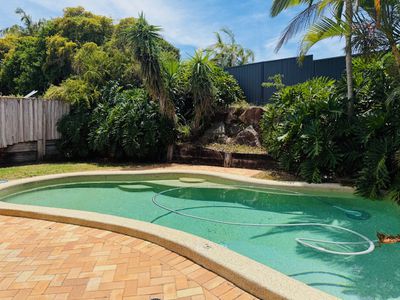 7 Fairweather Drive, Parkwood