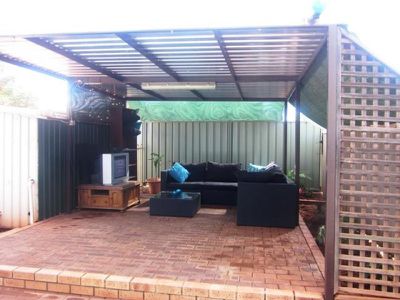 10 Nicholls Place, Newman